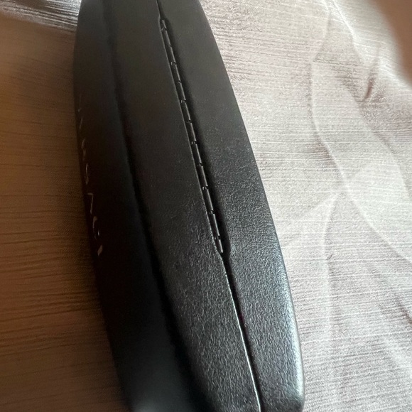 💕Versace black eye glasses case in EUC - Picture 6 of 6